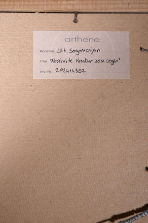 Abstrakte Kreatur beim Legen — Lilit Sogomonjan, Ansicht 6